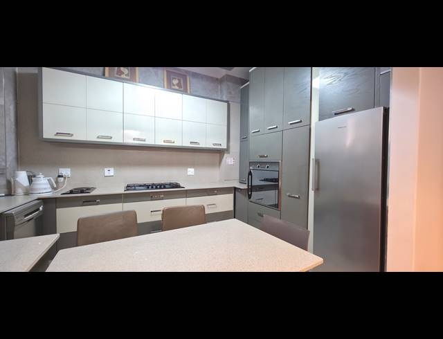 2 BEDROOM APARTMENT FOR SALE IN NORTH BEACH